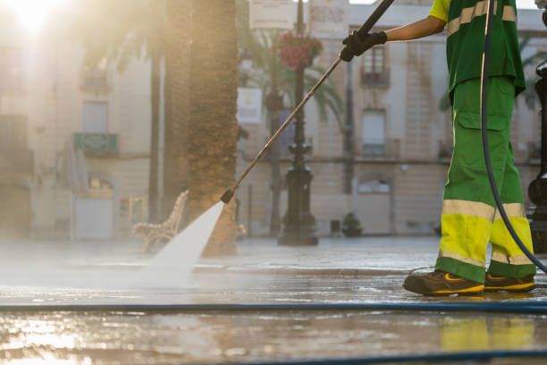 Best Garage Pressure Washing  in Hicksville, OH